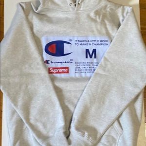 Supreme Champion Label Hooded Sweatshirt
